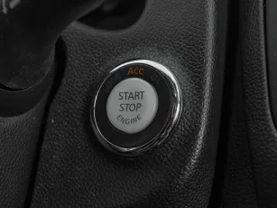 Infiniti  14