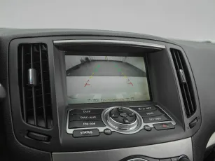 Infiniti  18