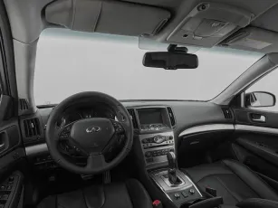 Infiniti  7