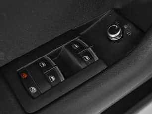 Audi  12