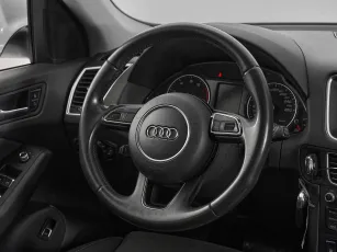 Audi  10