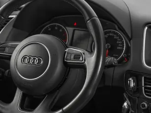 Audi  12