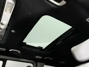 Hyundai  10