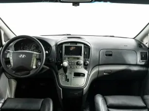 Hyundai  6