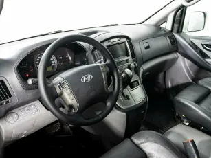 Hyundai  7