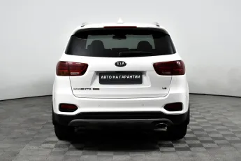 Kia  5