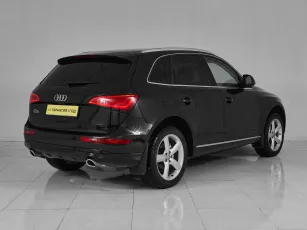 Audi  6