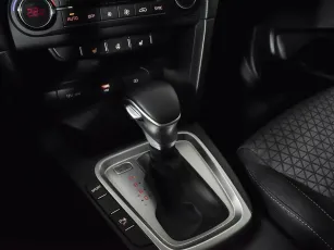 Kia  15