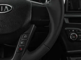 Kia  12