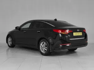 Kia  4