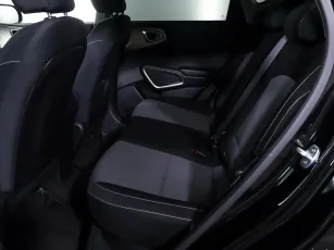 Kia  17