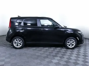 Kia  4