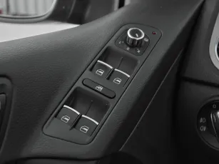 Volkswagen  13