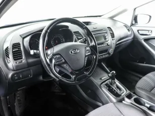 Kia  7