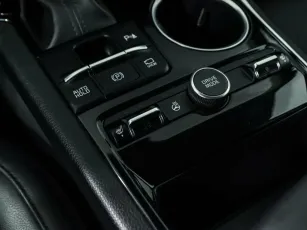Kia  12