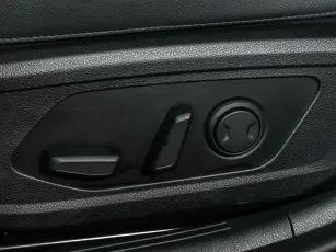 Kia  14