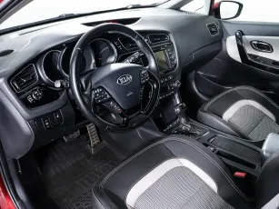 Kia  12