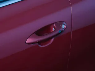 Kia  18