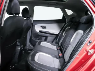 Kia  19