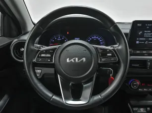 Kia  7