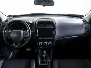 Mitsubishi  10