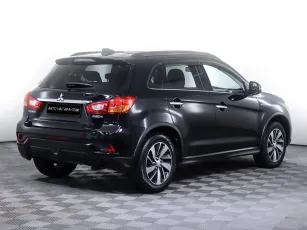Mitsubishi  5