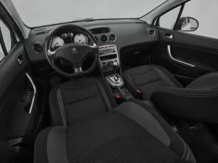 Peugeot  7
