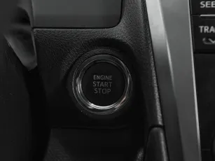 Toyota  16