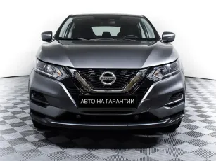 Nissan  2