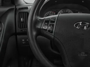 Hyundai  10