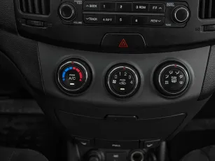 Hyundai  13