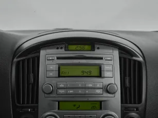 Hyundai  16
