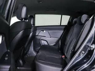 Kia  18