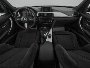 BMW  8