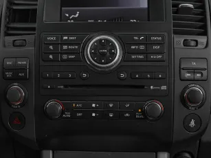 Nissan  17