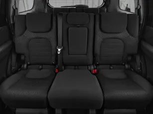 Nissan  18