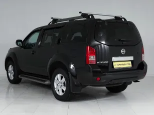 Nissan  6