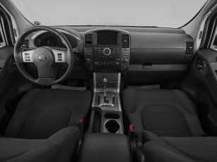 Nissan  8