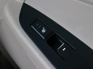 Hyundai  16