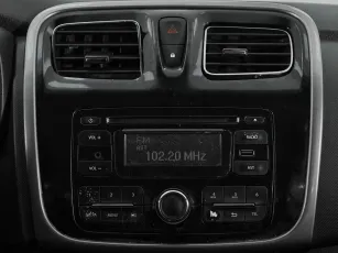 Renault  13