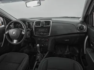 Renault  9
