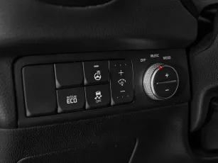 Kia  12