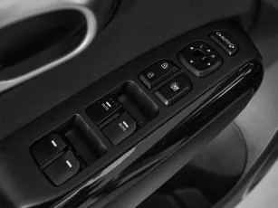 Kia  13