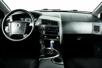 SsangYong  6