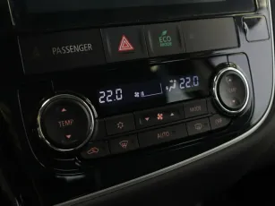 Mitsubishi  11