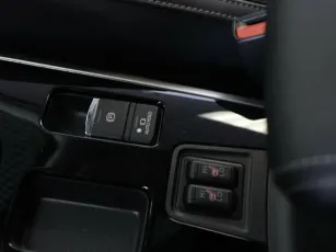 Mitsubishi  14
