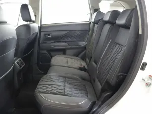 Mitsubishi  17