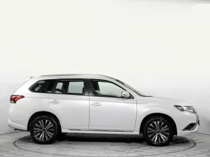 Mitsubishi  4