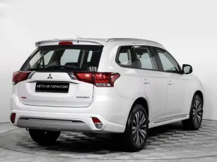 Mitsubishi  5
