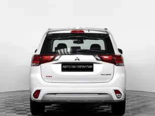 Mitsubishi  6